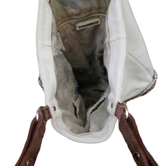 Elliott Lucca Ivory Leather Bag - Picture 3 of 10